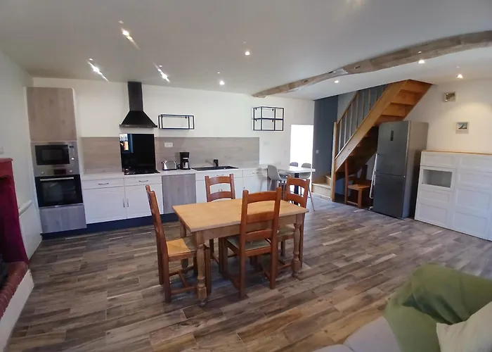 4-5 Personnes Proche Navette Orano Σπίτι διακοπών *